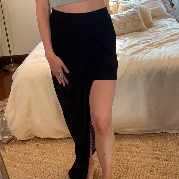 Urban outfitters black skirt - Picture 4 of 5